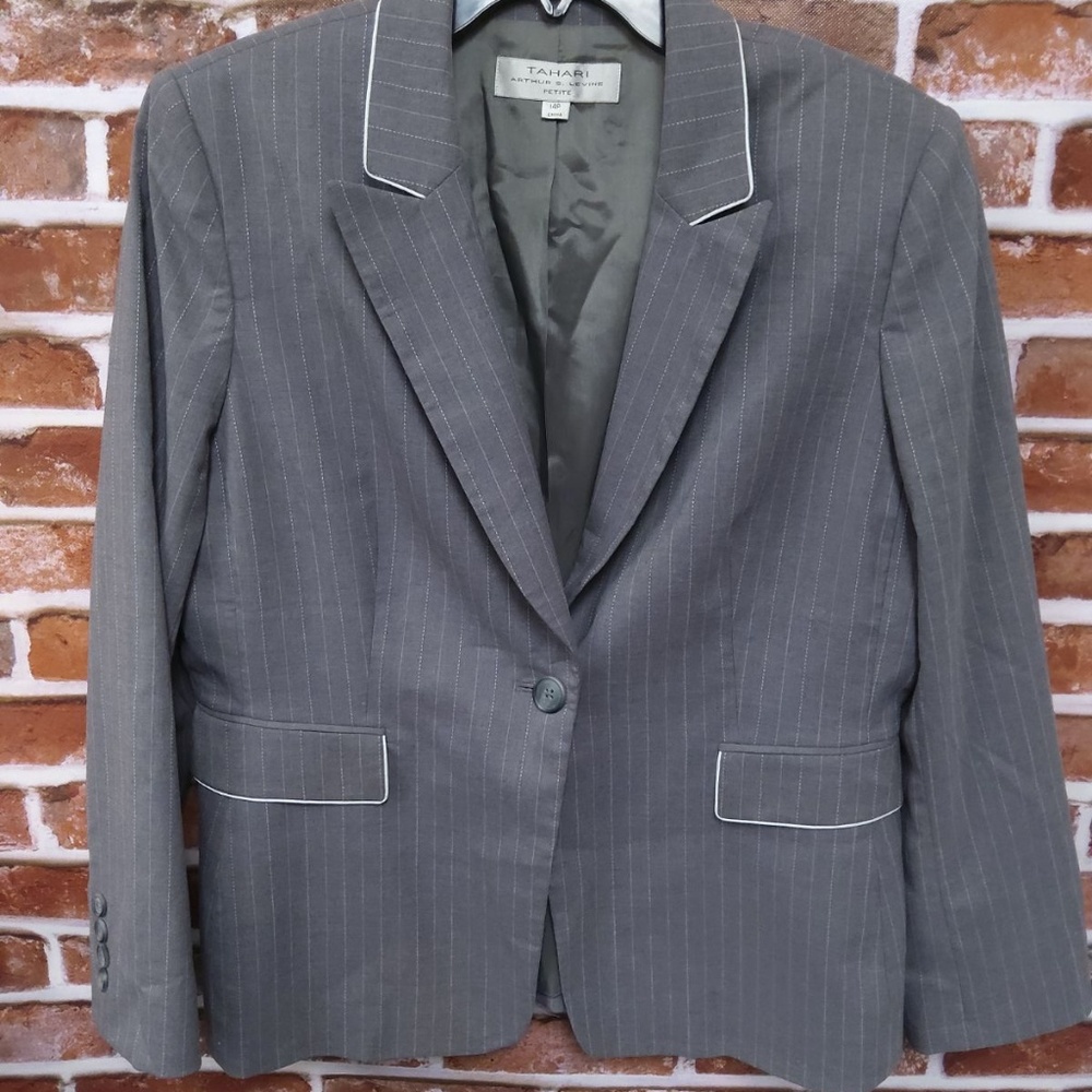 Women Tahari Suit Jacket Size 14P
